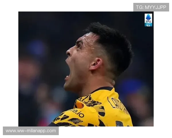 国际米兰左路不断突破,劳塔罗拿到制胜空间 国际米兰左路不断突破,劳塔罗拿到制胜空间